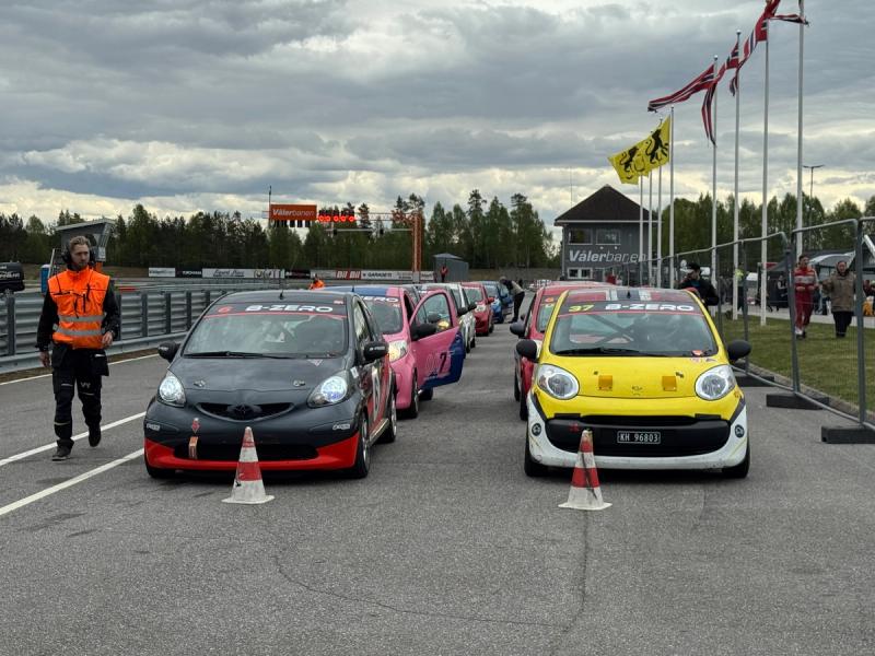 Historisk NM-debut for B-Zero: Rekordstort felt og unge talenter på Vålerbanen