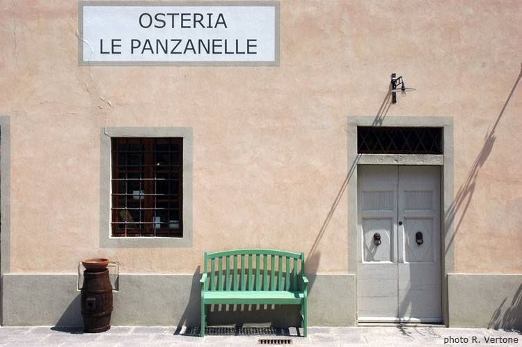 The remote farmhouse setting of Osteria Le Panzanelle between Radda and Panzano