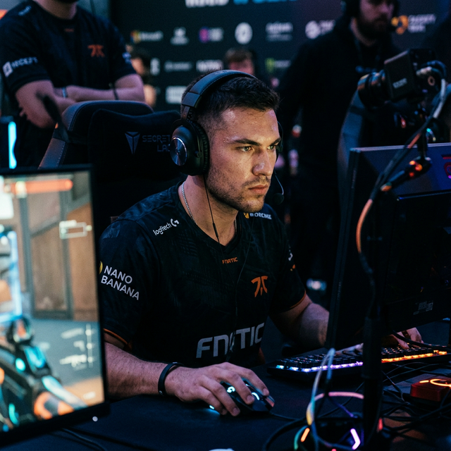 Fix Your Skin's Meta: A Skincare Guide for Pro Gamers