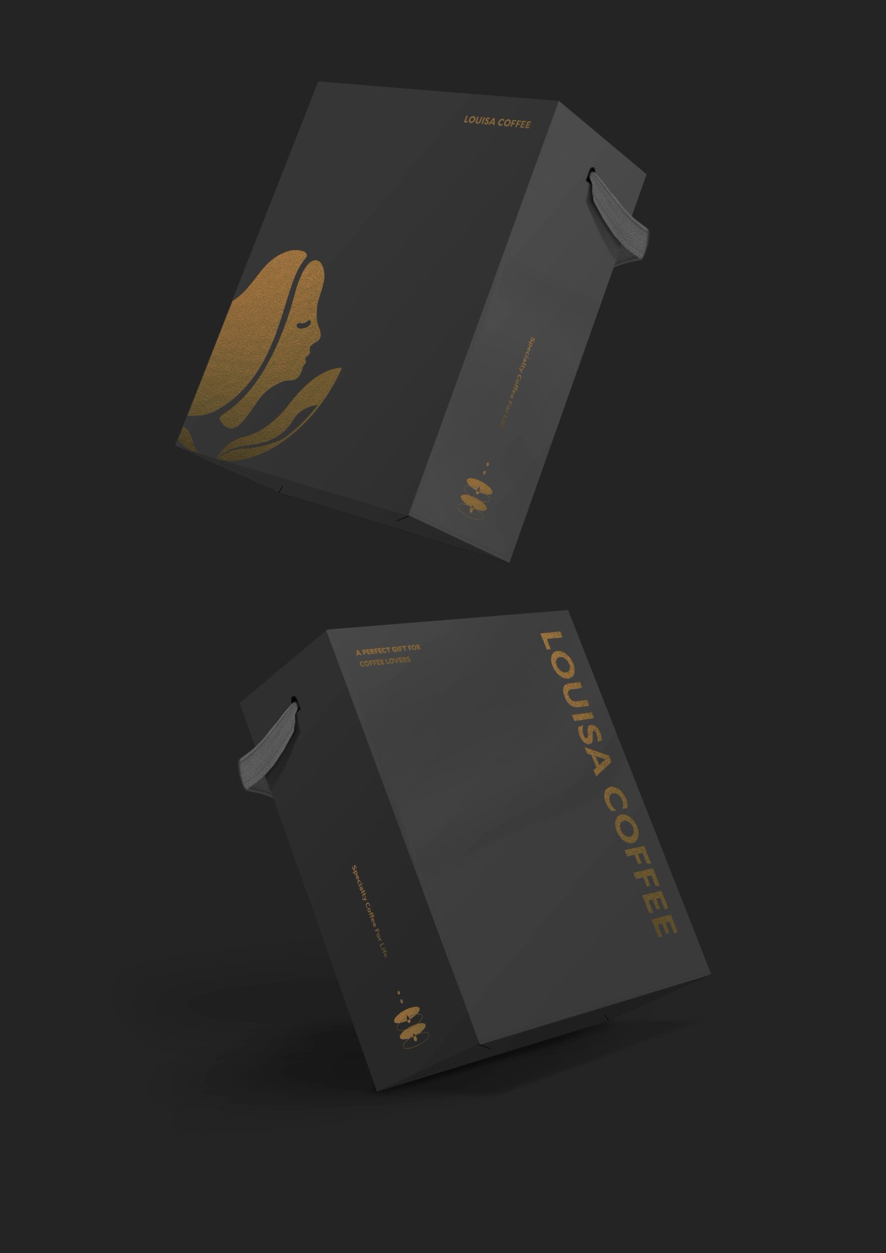 路易莎咖啡黑金禮盒 Mockup 展示，呈現精品質感的立體包裝視覺。｜Louisa Coffee black and gold gift box mockup visual showcasing premium packaging structure and refined brand aesthetics.