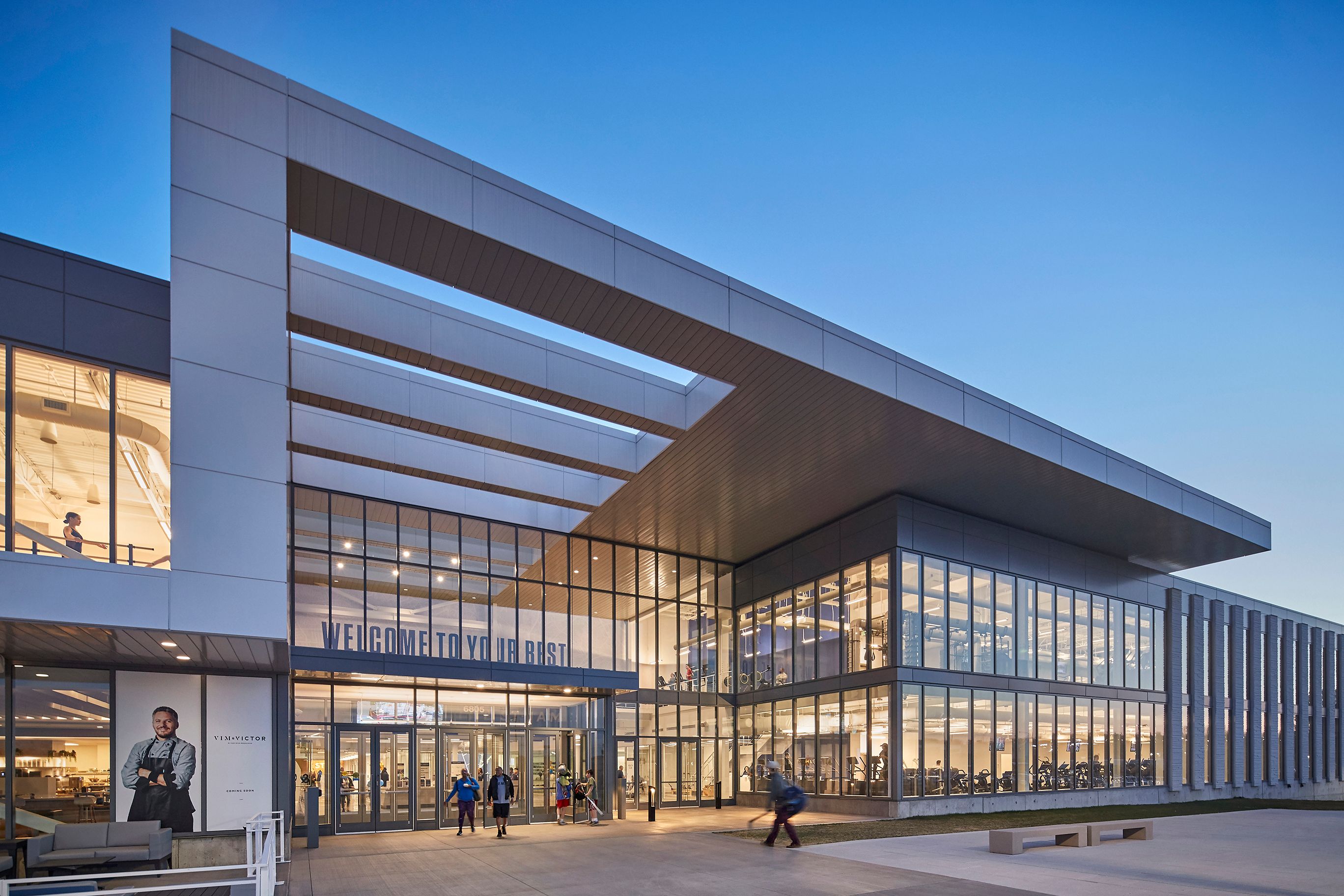 Hotels Near The St James Springfield Va