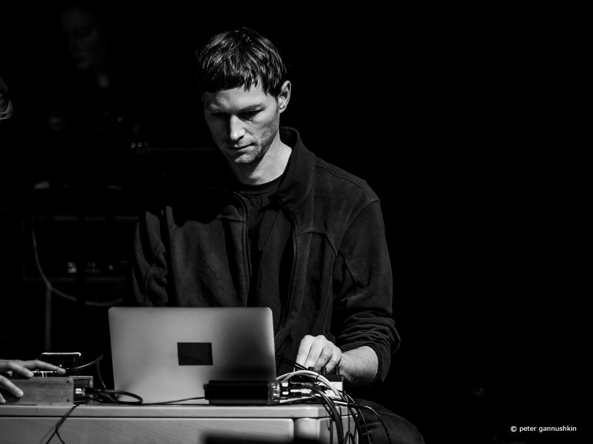 FLOATING SOUND GALLERY Vienna - Circuit Fantôme Season 6 Episode 07