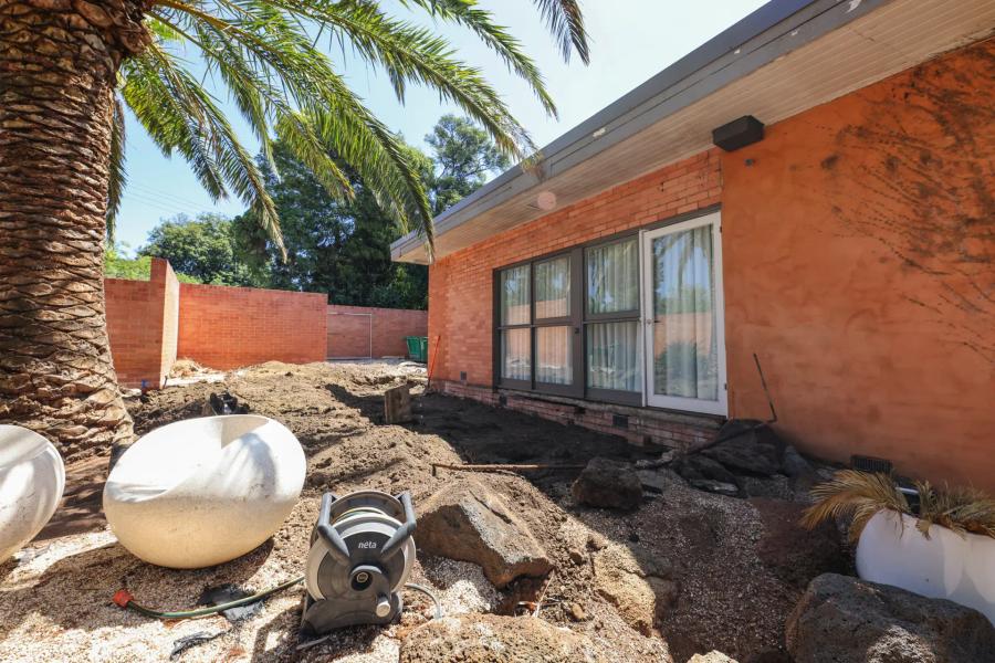 Ivanhoe East renovation