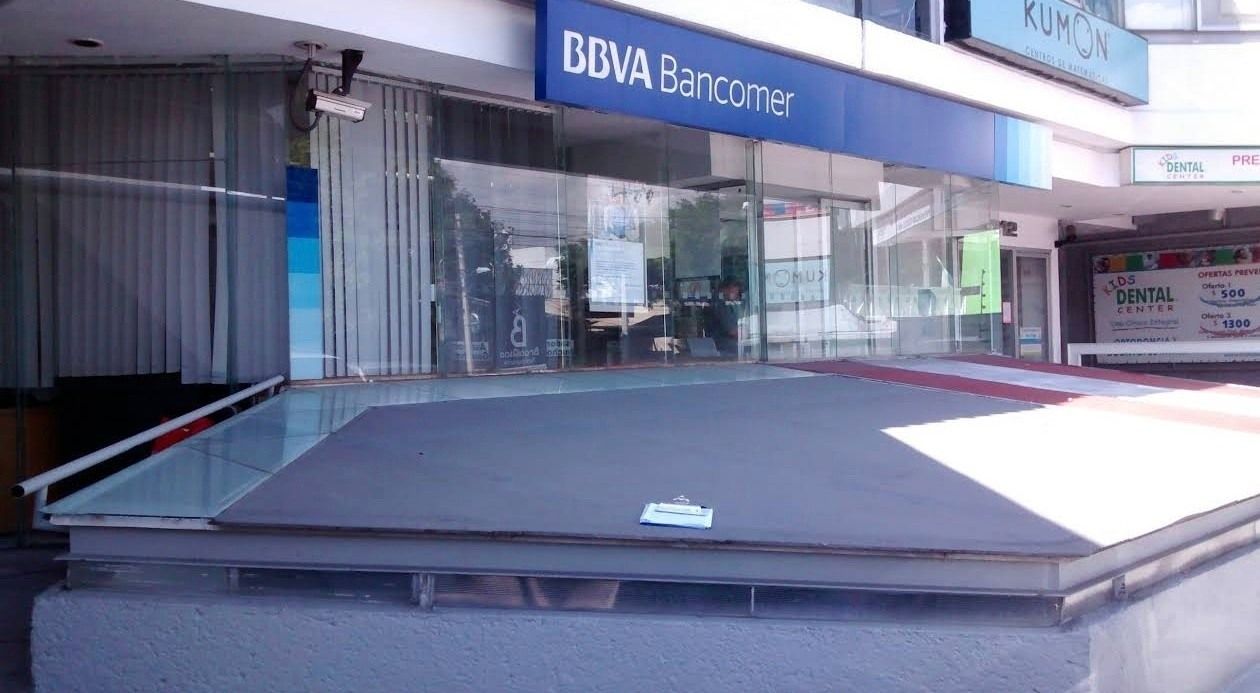 ASALTOS ARMADOS EN BANCOS DE CUERNAVACA GENERAN ALARMA; SUMAN ROBOS EN SUPERMERCADOS, ESTACIONAMIENTOS Y TRANSPORTE PÚBLICO