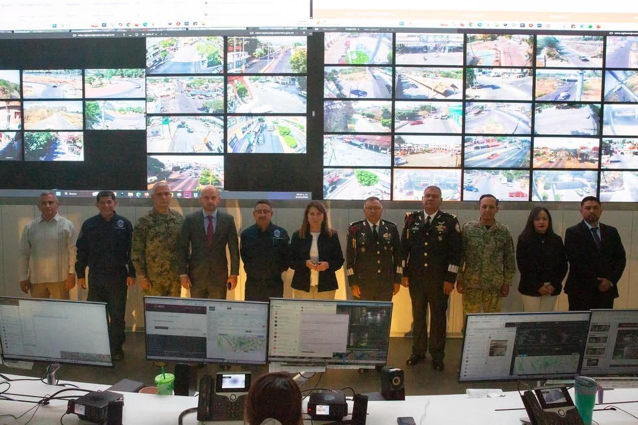 GOBERNADORA MARGARITA GONZÁLEZ SARAVIA ENCABEZA MESA DE SEGURIDAD Y ATESTIGUA CAMBIO EN LA GUARDIA NACIONAL EN MORELOS