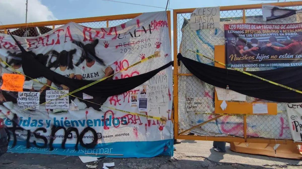 PARO EN LA UAEM SUPERA UN MES Y AFECTA A SECTORES ECONÓMICOS EN MORELOS