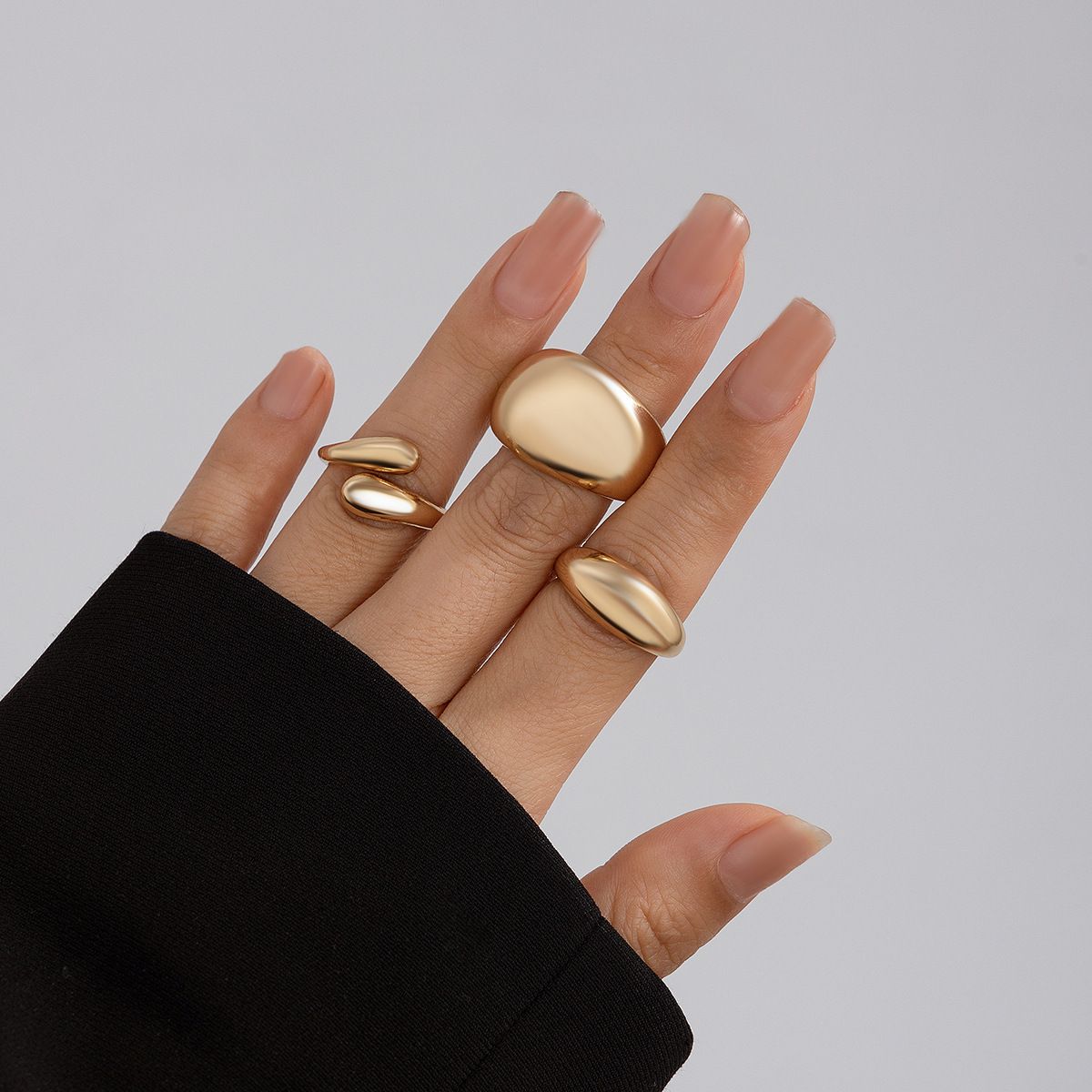 Lava Metal Style Geometric Curved Ring - Yunhai Jewelry