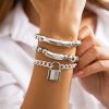 White K Bracelet Set
