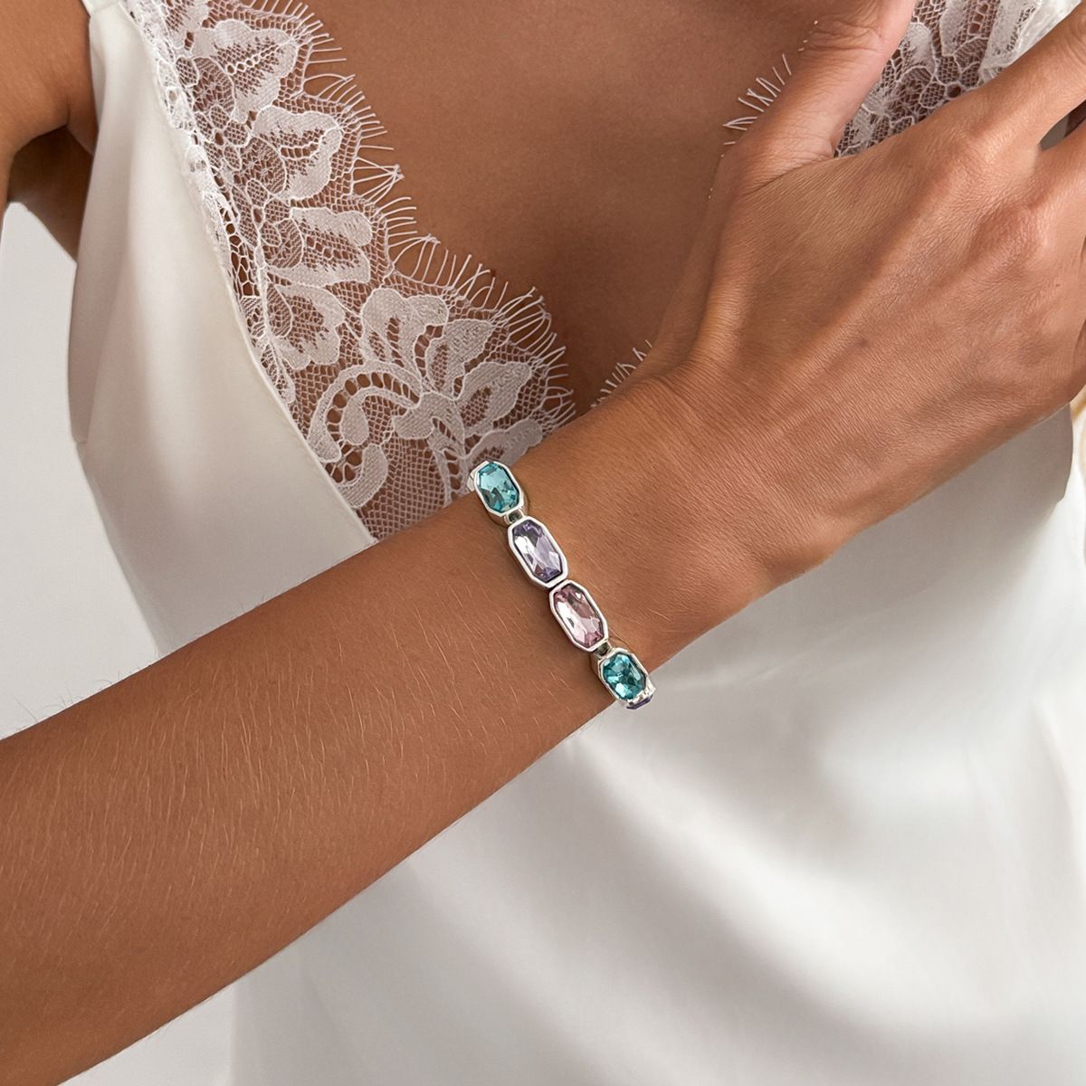 03 White K+ Colored Diamond Bracelet
