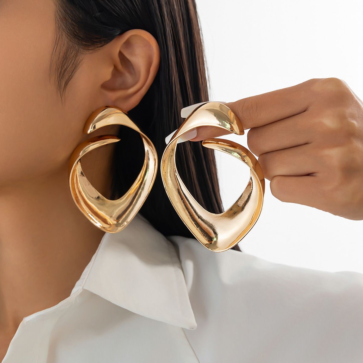 03 Gold Earrings