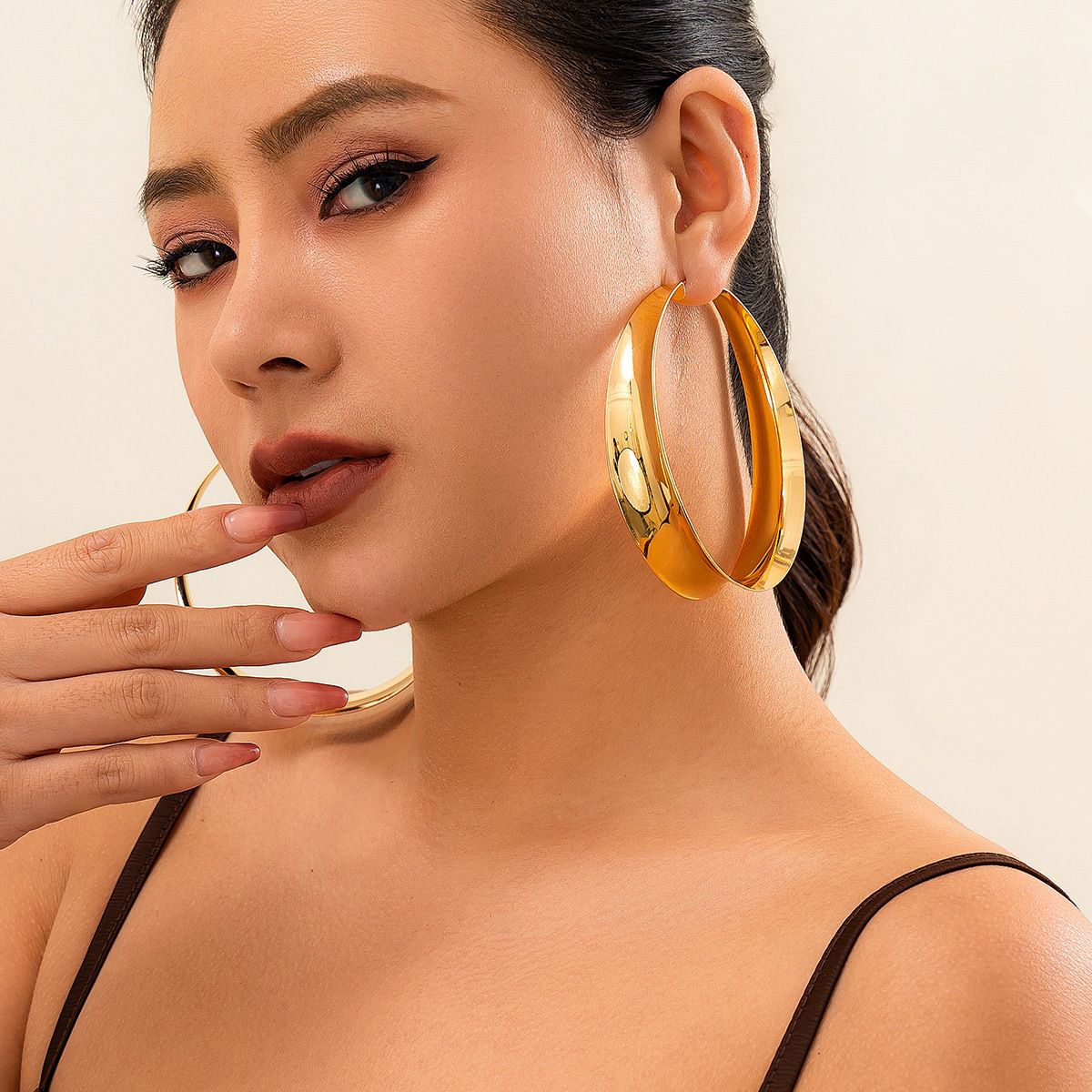 Bold Metallic Large Hoop Shiny Earrings - Yunhai Jewelry