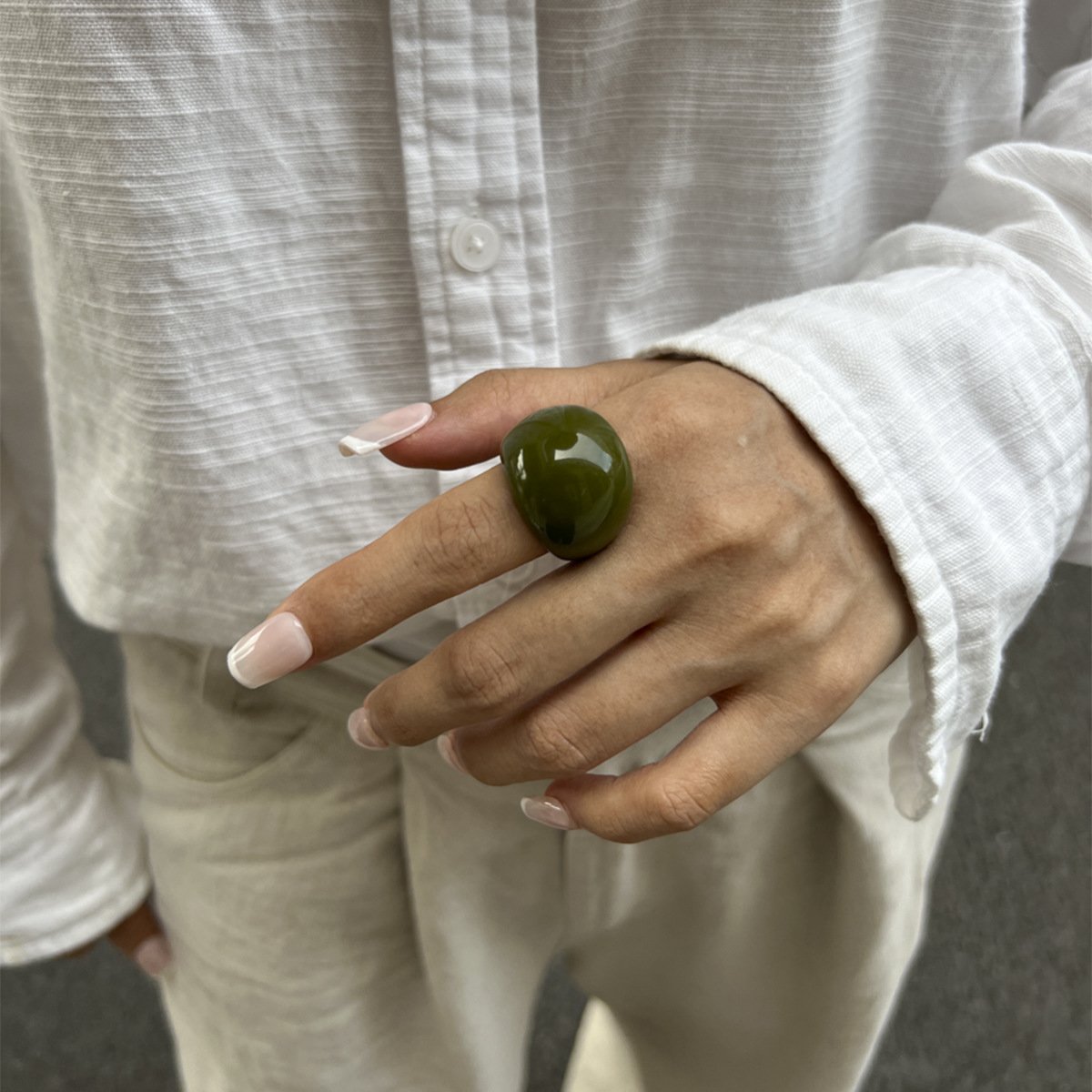 01 Olive Green