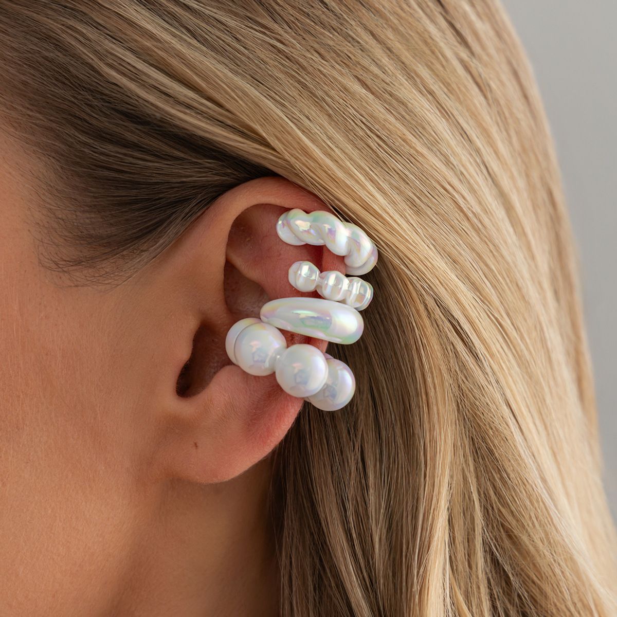 Colorful Round Bead C-Shaped Ear Claws - Yunhai Jewelry