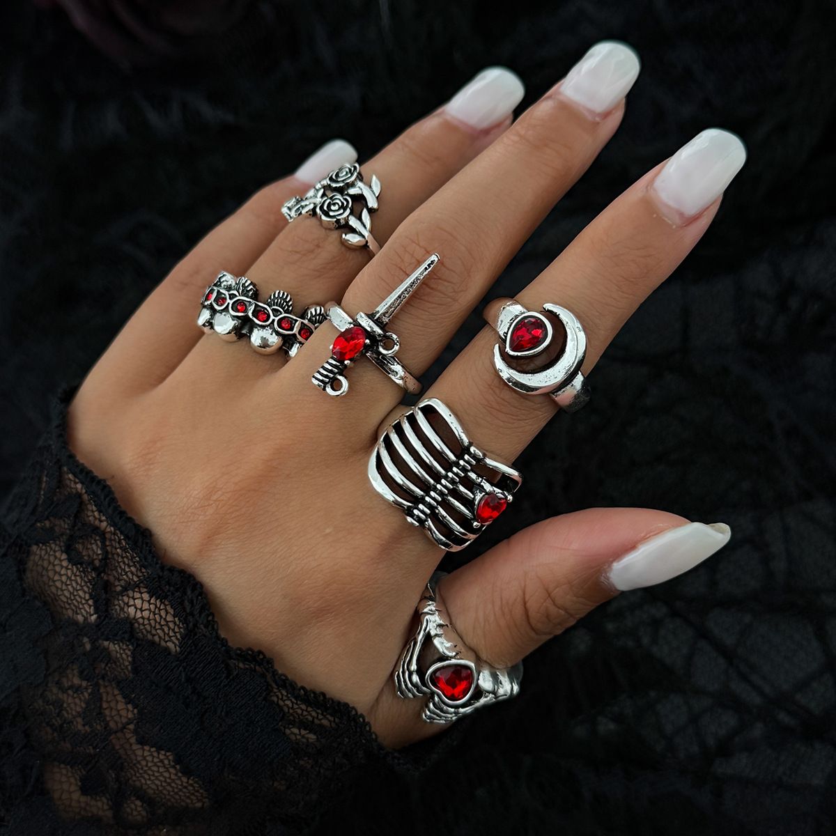 04 Antique Silver 6-Piece Set