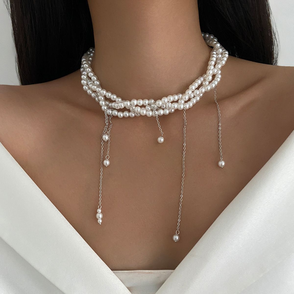 02 White K