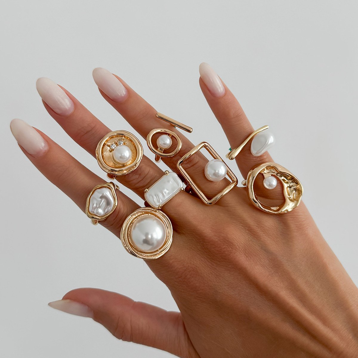 Light gold 8-piece set