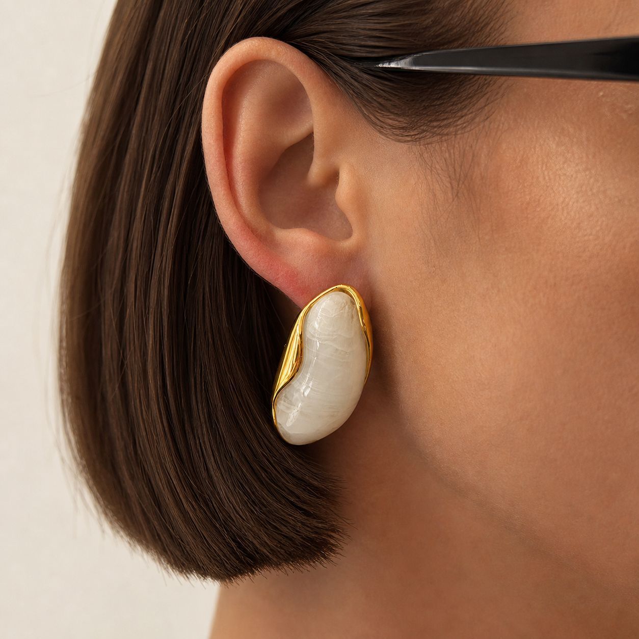 02 Gold and White Earrings