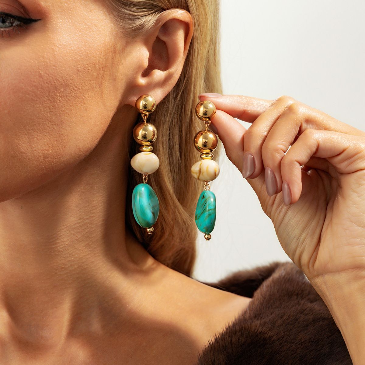 Retro Irregular Gradient Resin Earrings - Yunhai Jewelry