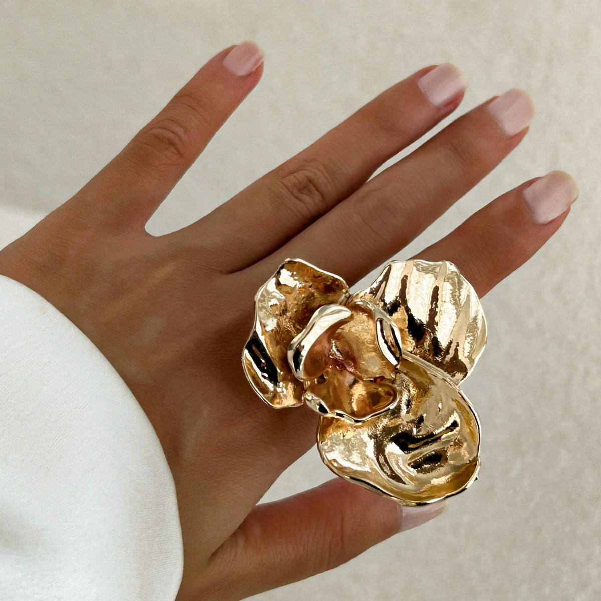 Irregular Pleated Flower 3D Ring - Yunhai Jewelry