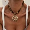 02 Golden Necklace