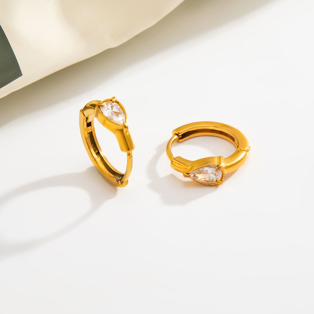 02 Gold