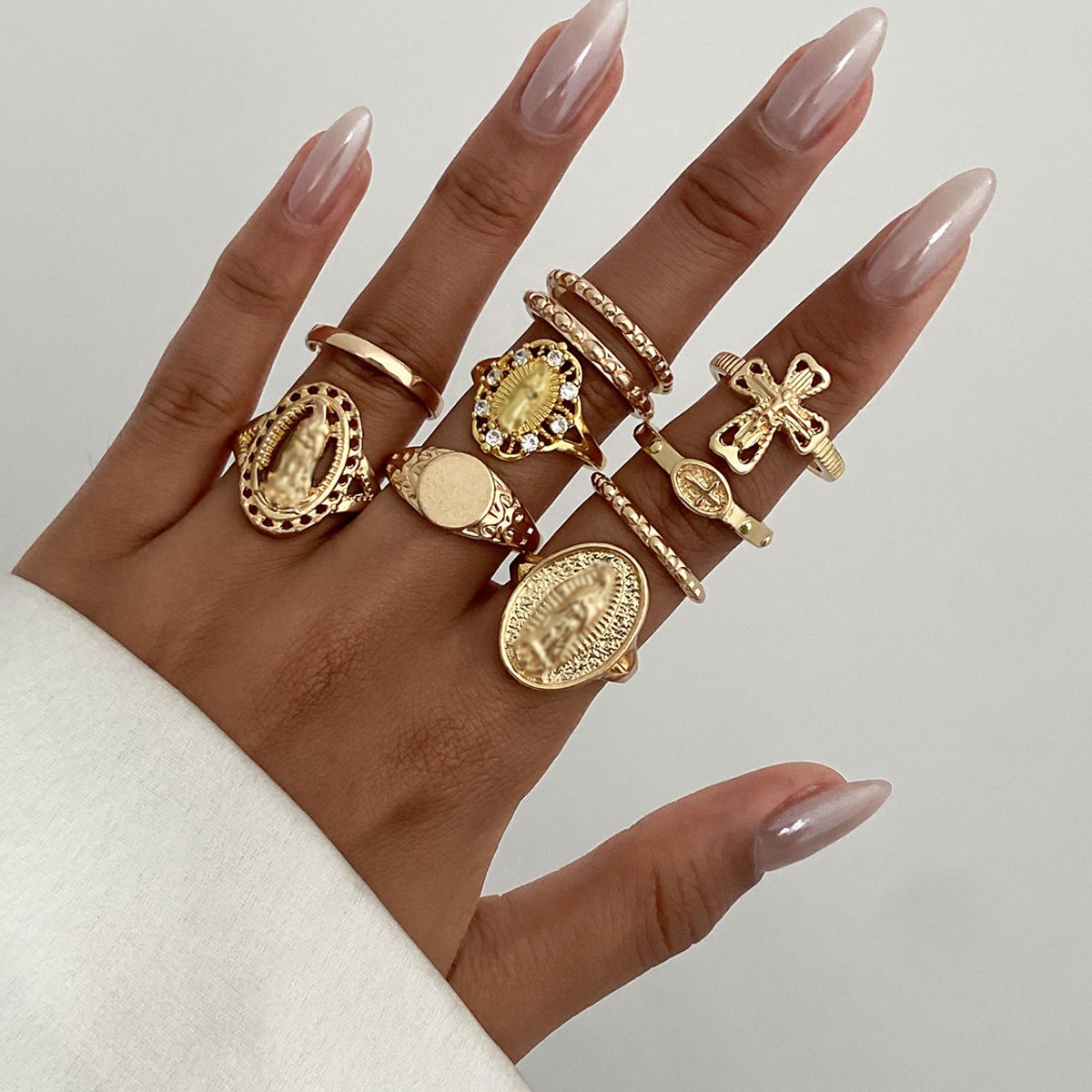 Light Gold 10-Piece Set