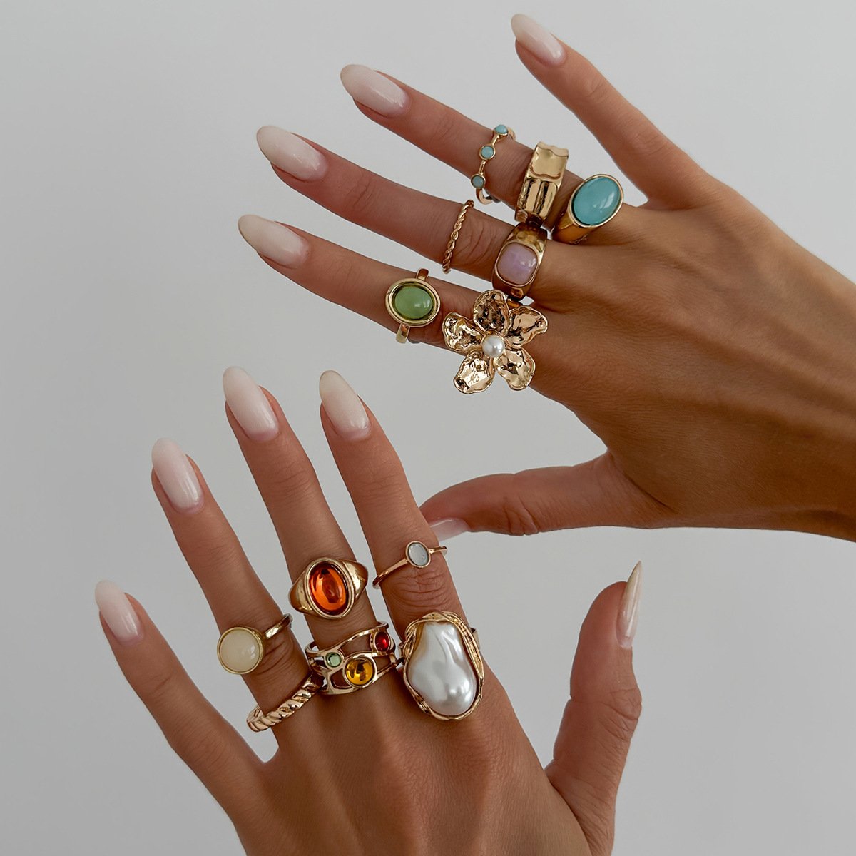 Light Gold 13-Piece Set