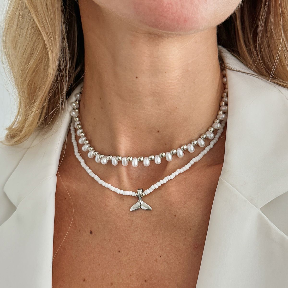 02 White K 2-Piece Set