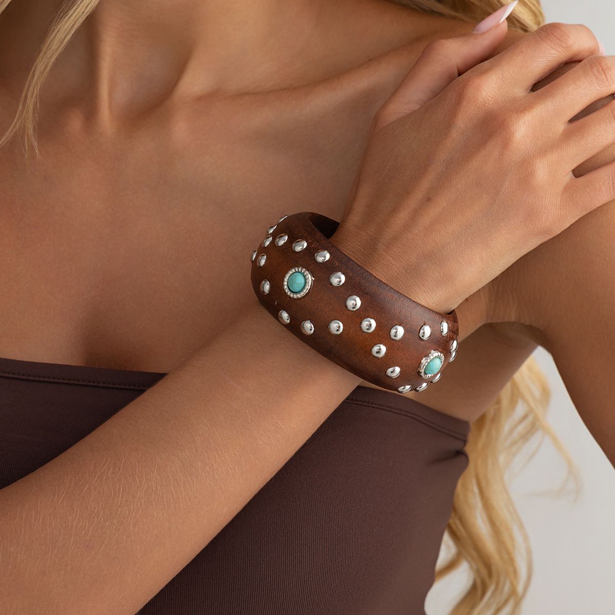 05 Dark Brown