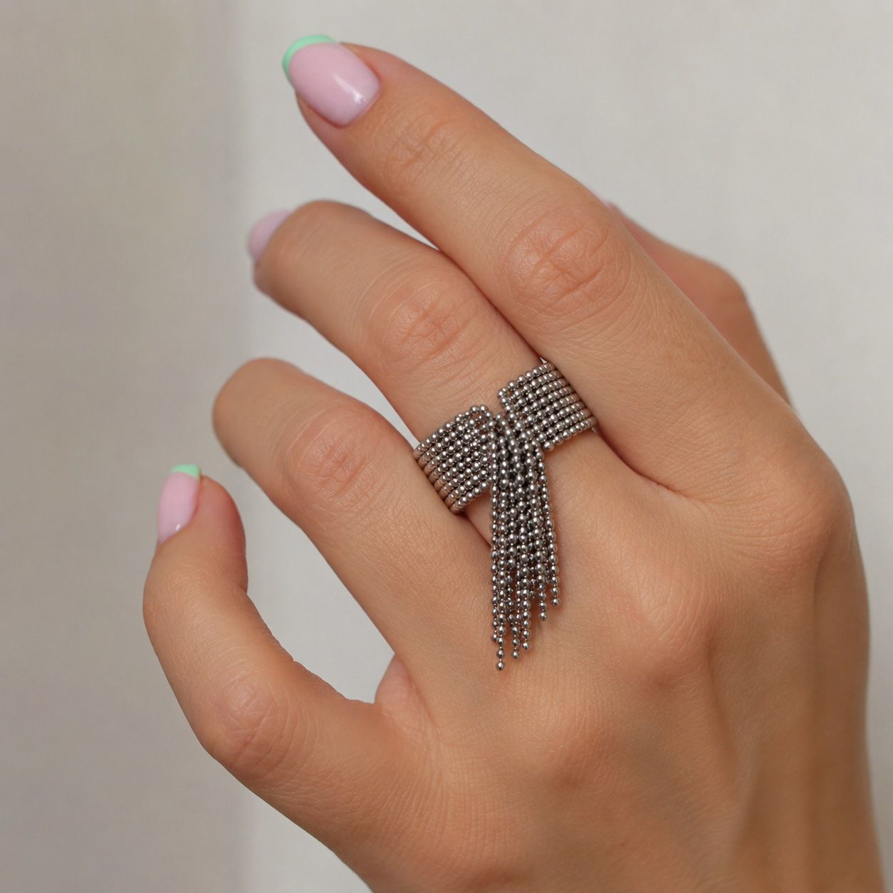 02 Steel-Colored Ring