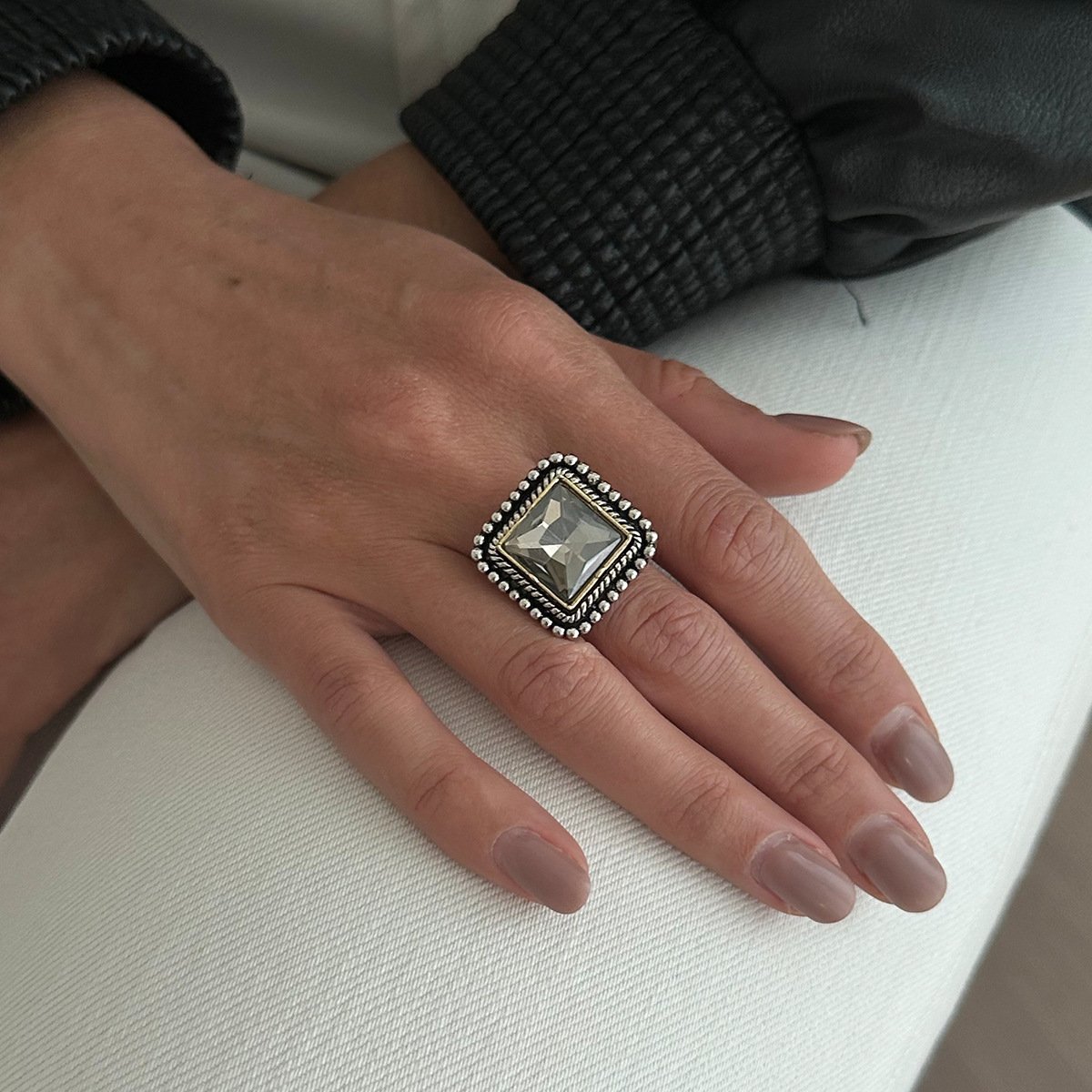 01 Antique Silver Ring