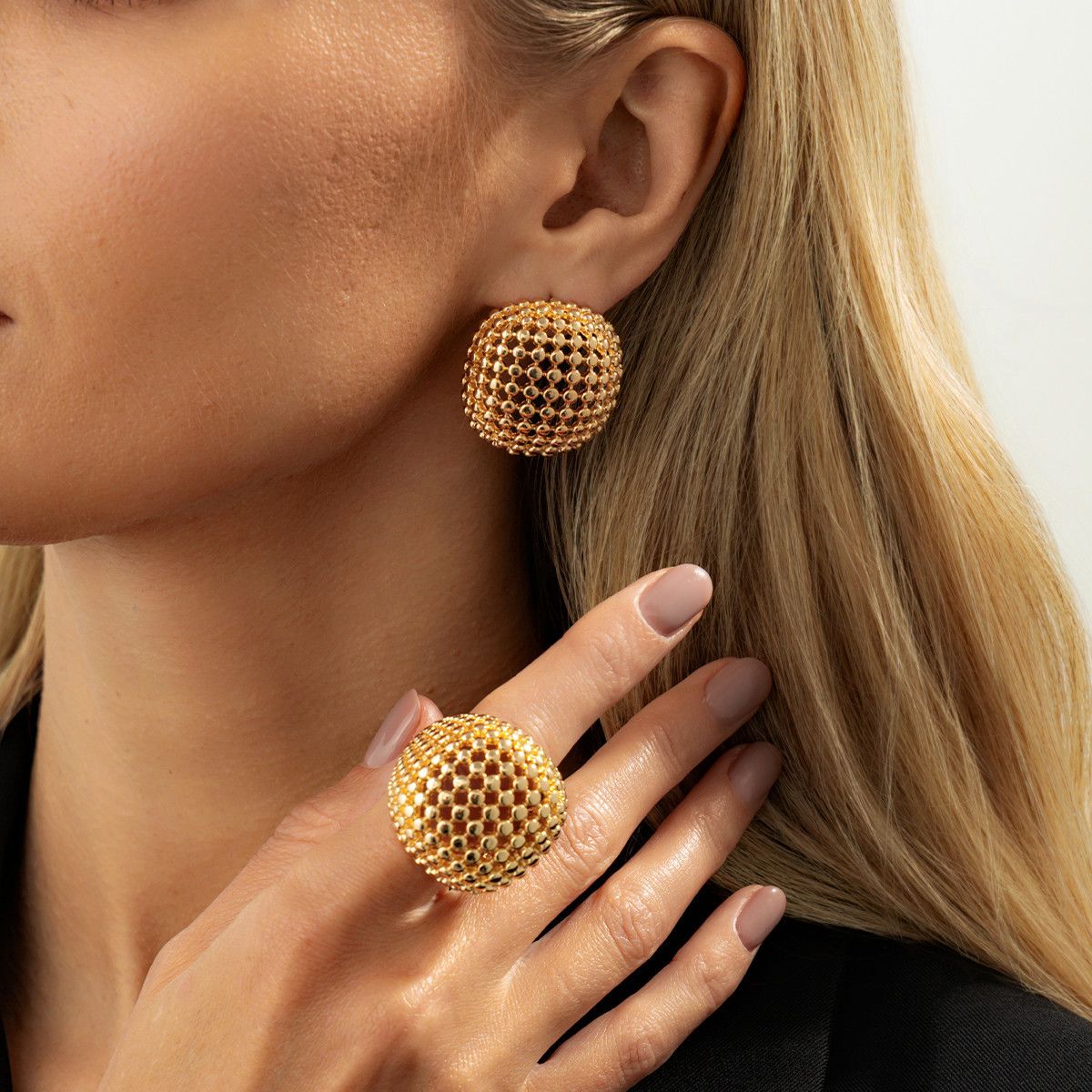 02 Gold Ring + Earrings