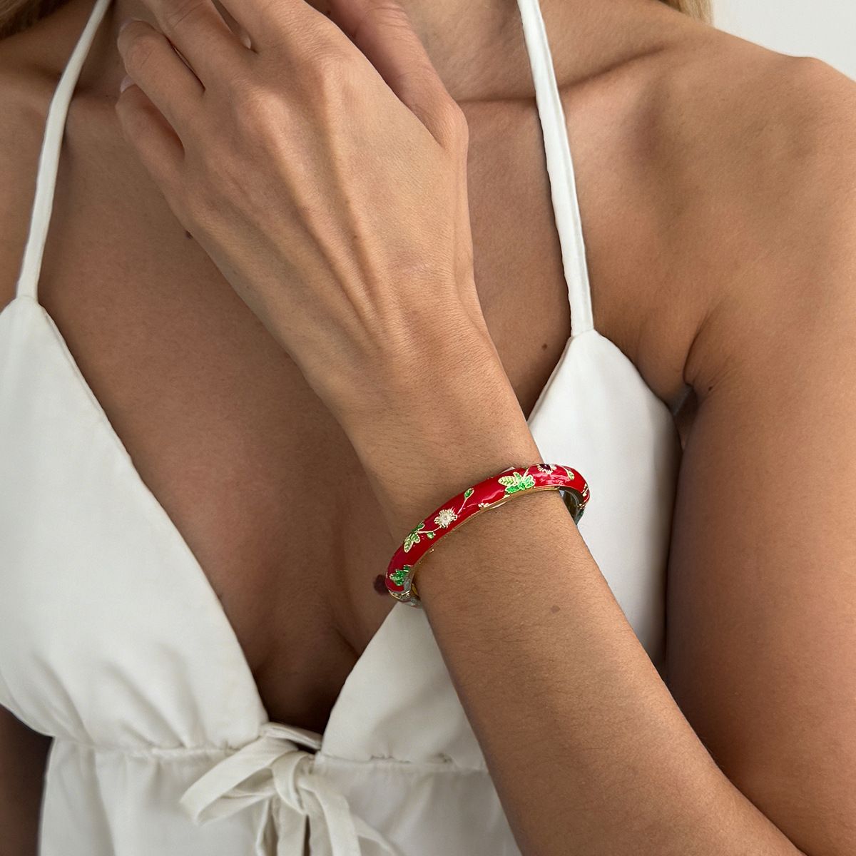 Rustic Oil-Drop Flower Spring Bracelet - Yunhai Jewelry