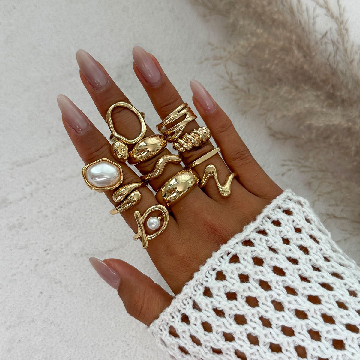 02 Light Gold