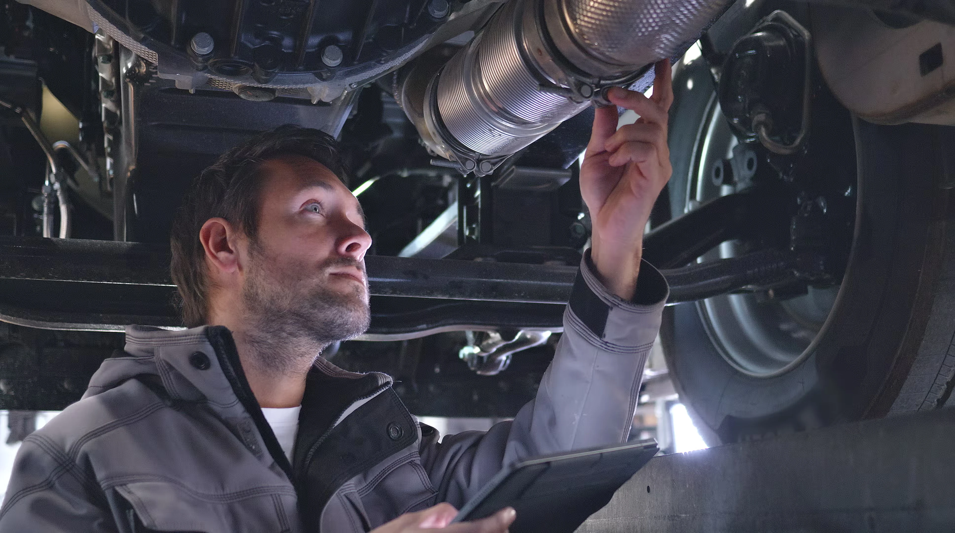 How AI enhances vehicle repossession inspections: Accurate reports for risk reduction & value recovery – image 2
