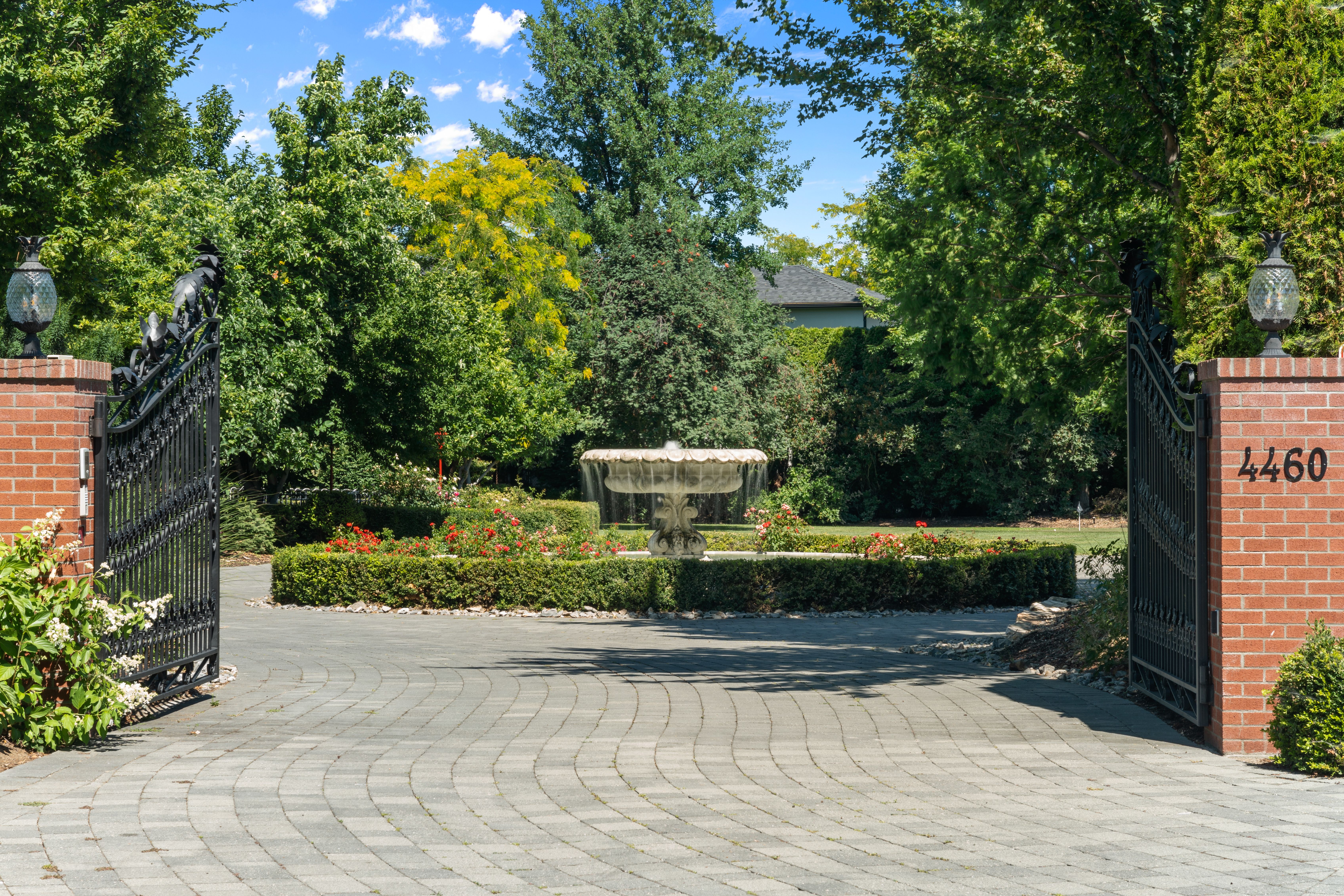 Waterfront Grandeur view 40