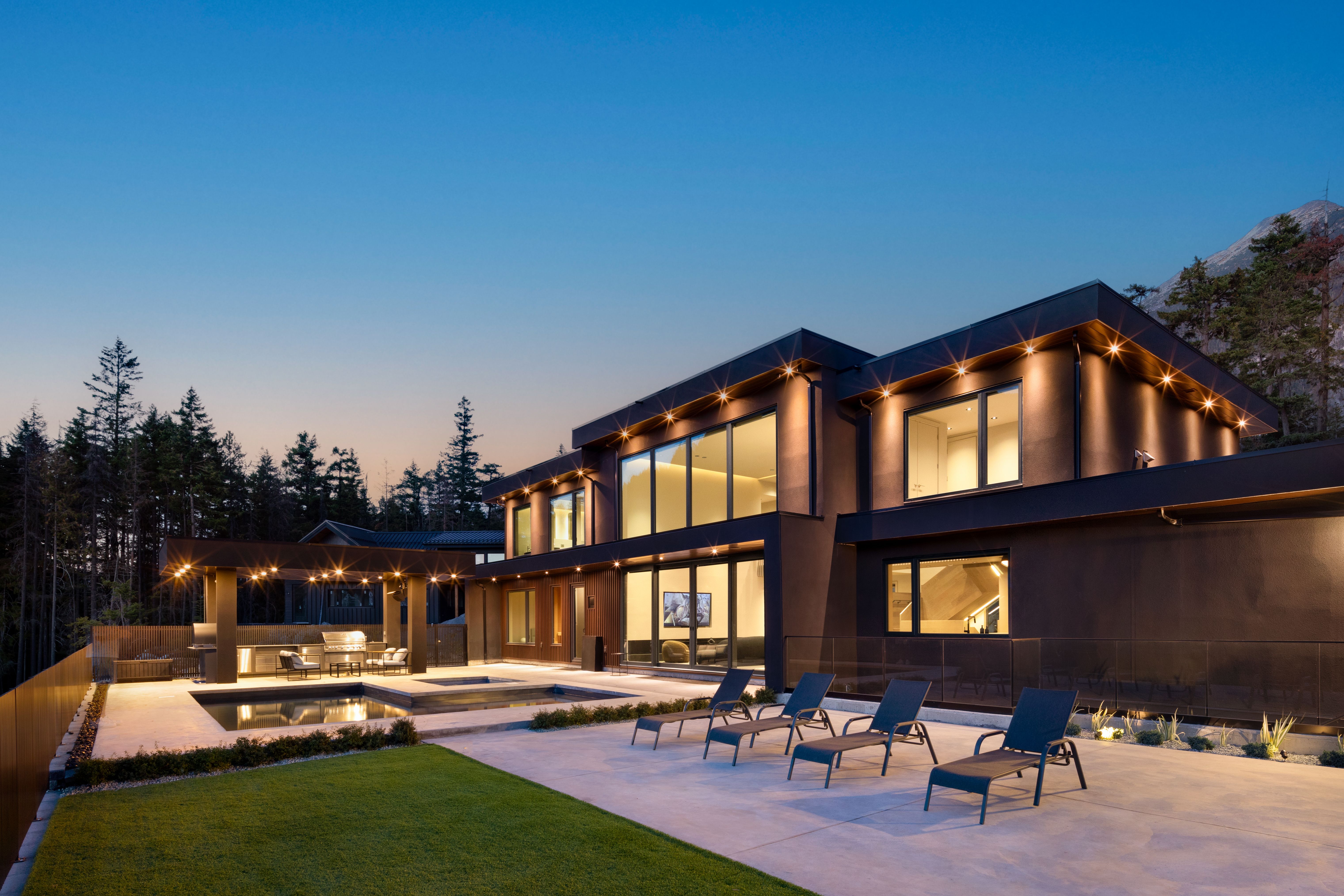 Alpine Elegance Estate