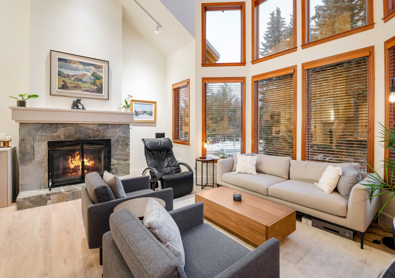 Snow-crest Estate thumbnail 2