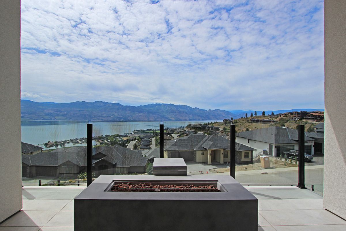 Cascade Paradise view 22