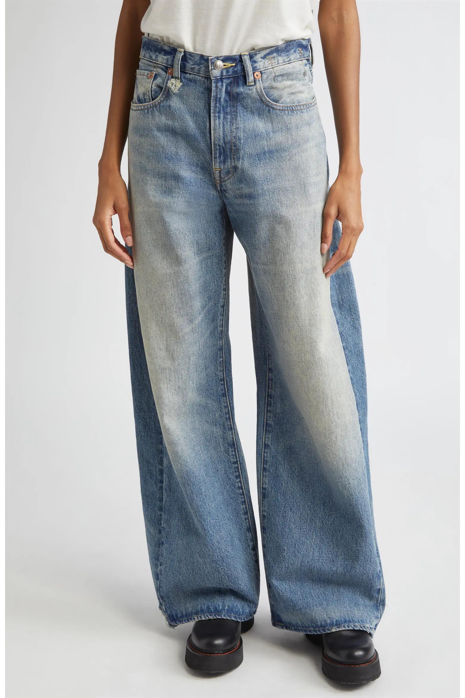 Light-Wash Wide-Leg Jeans