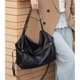 Schwarze Hobo-Bag aus Leder