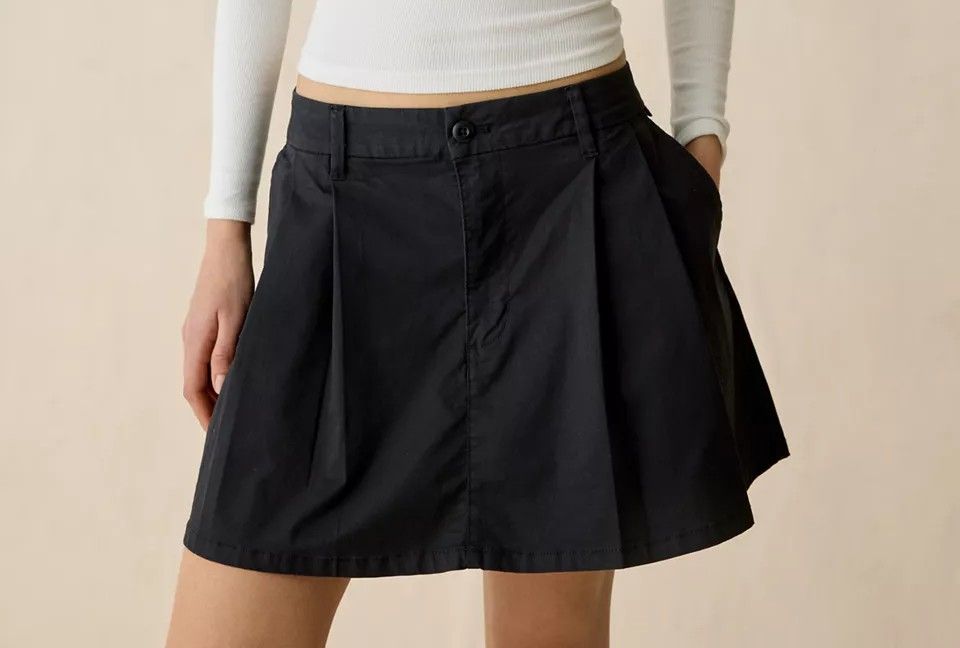 Black Pleated Mini Skirt