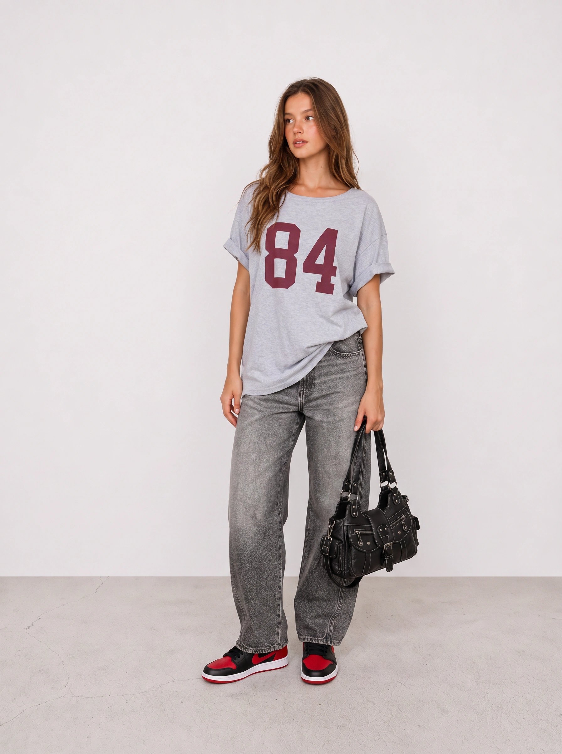 Grey Graphic Tee and Wide-Leg Jeans Outfit