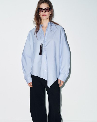 Hellblaues oversized Knopfhemd
