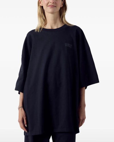 Schwarzes Oversize-T-Shirt