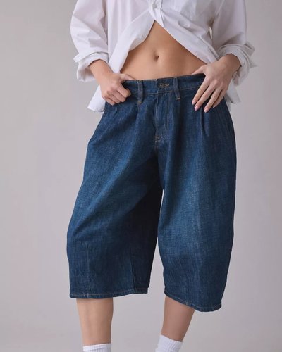 Blaue Jeans-Bermudashorts