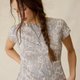 Graues tailliertes Animal-Print-T-Shirt