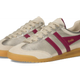 Weiß-bordeauxrote Low-Top-Sneaker