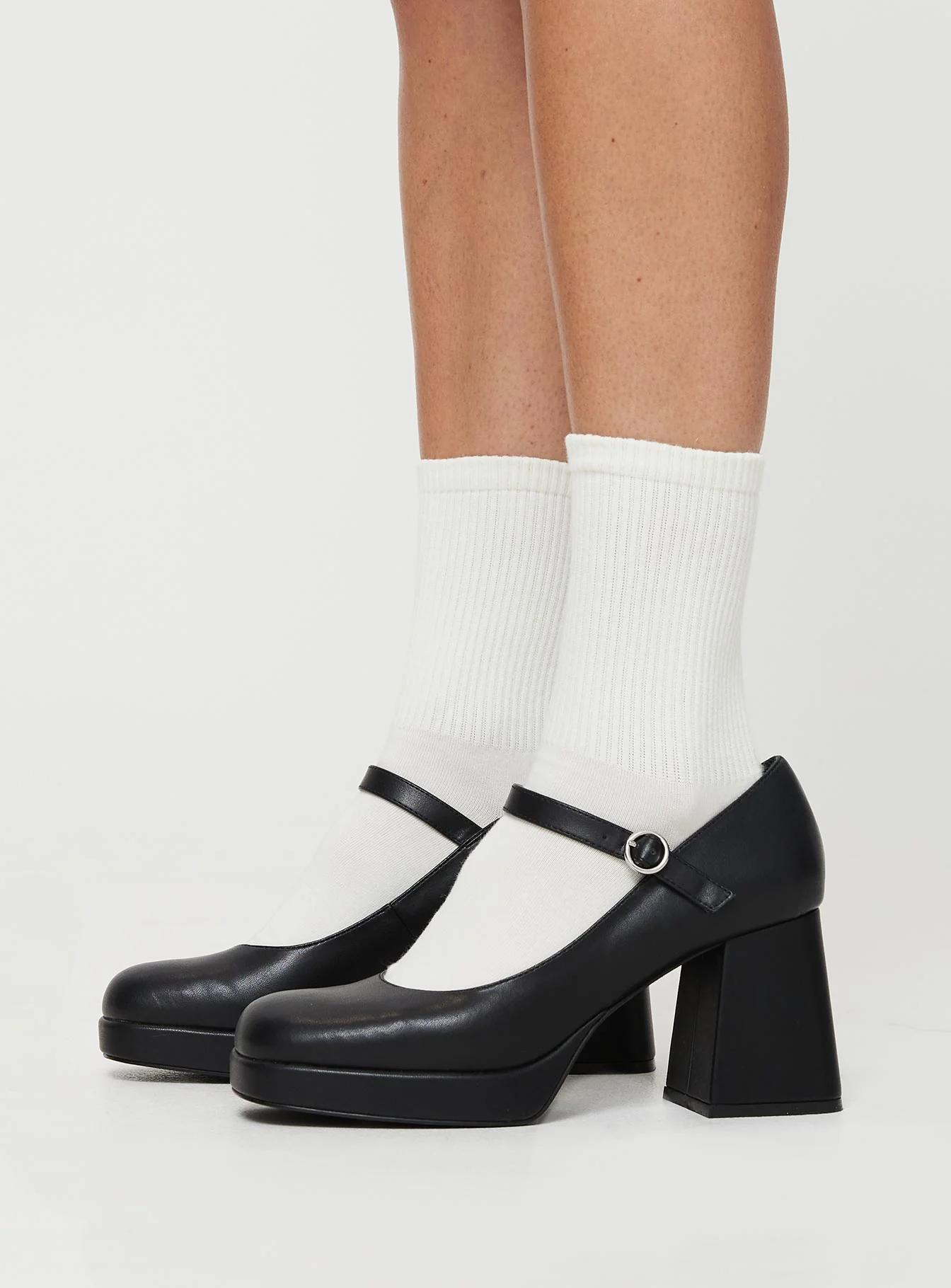 Black Mary Jane Heels