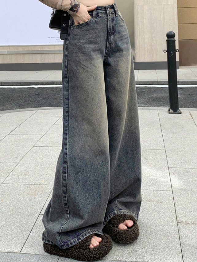 Washed Grey Wide-Leg Jeans